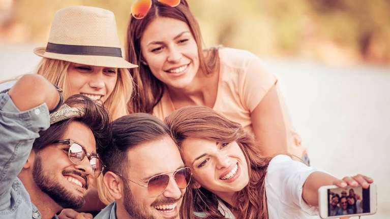 group of friends getting a selfie